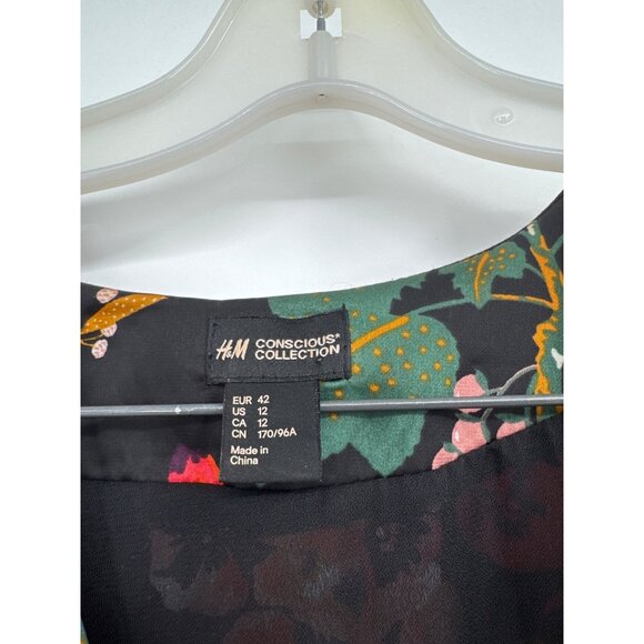 H&M Conscious Collection Floral Dress satin Pockets & Tie Belt Black Size 12 - Picture 3 of 5